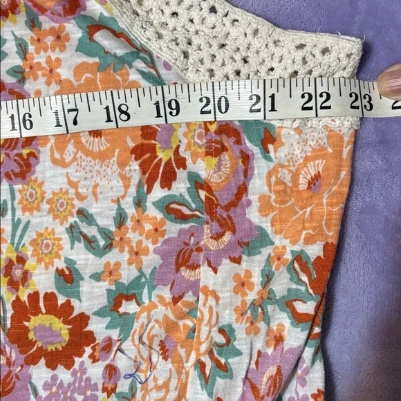 Cato Multicolor Floral Top with Crochet Neckline - Picture 6 of 9